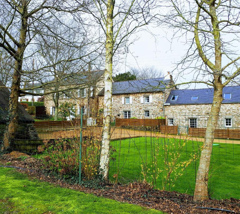 Le Venec, Loperec, France Villa ภายนอก รูปภาพ